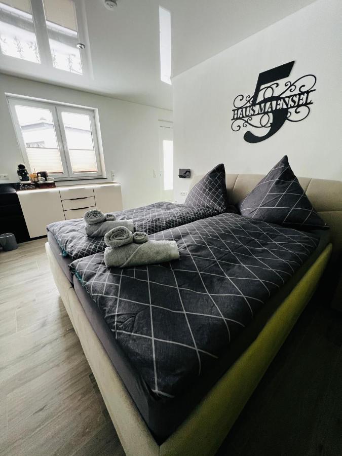 Haus Maensel Lägenhet Kelberg Exteriör bild